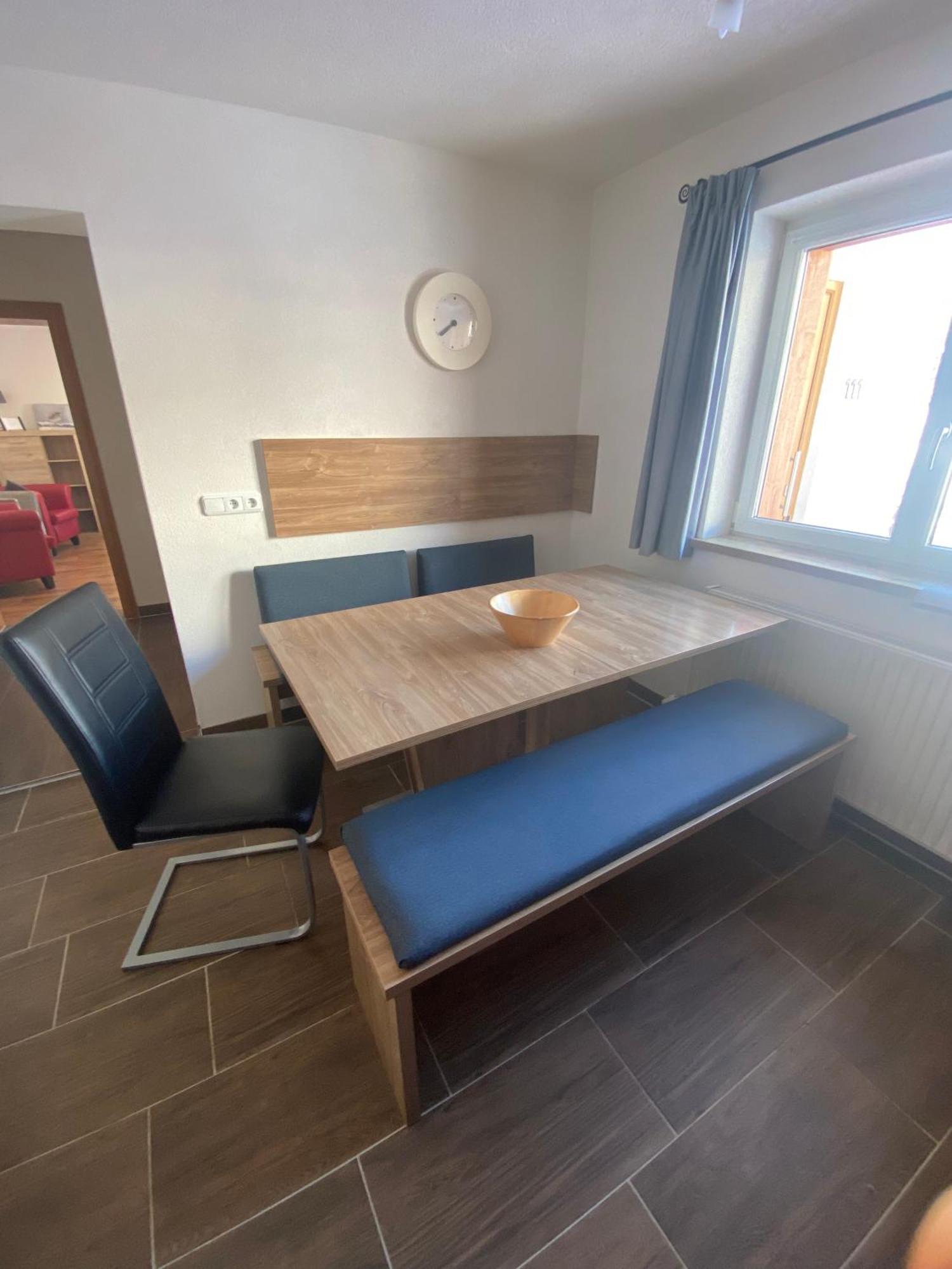 Aparthotels Berwang / Haus Wiesengrund Екстер'єр фото