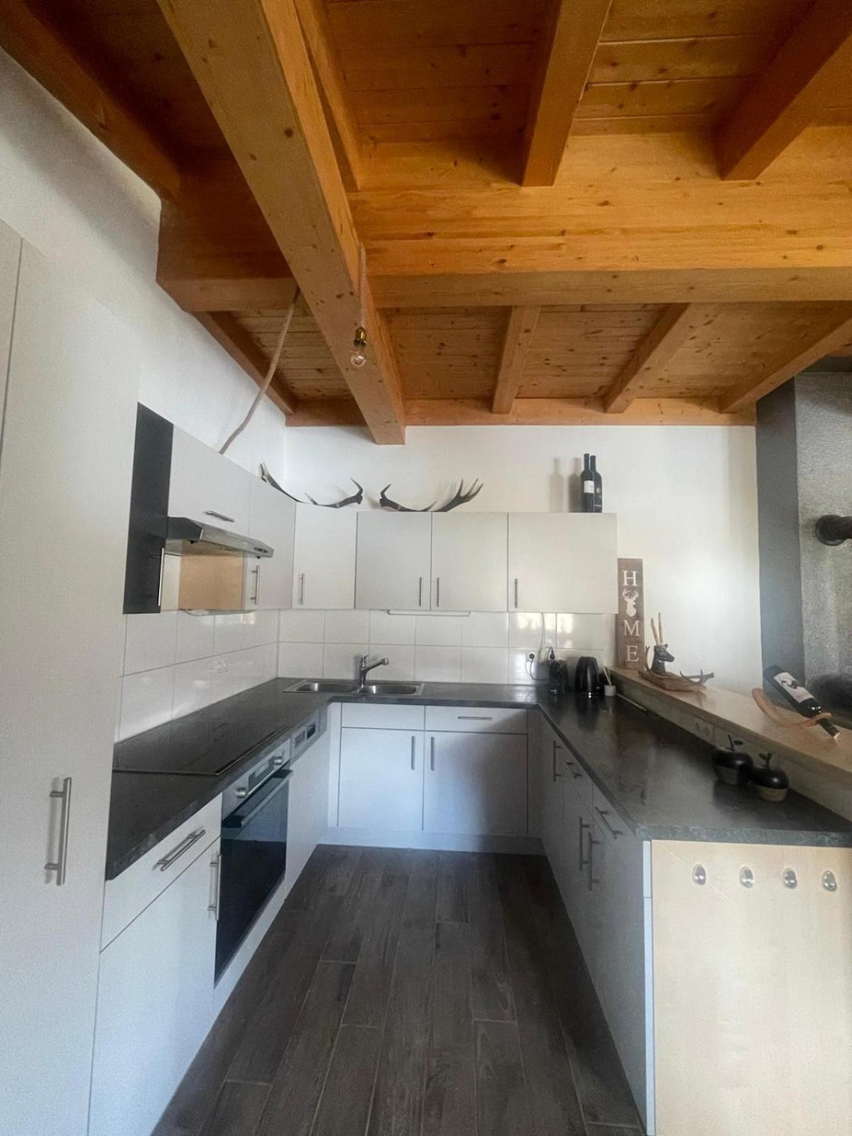 Aparthotels Berwang / Haus Wiesengrund Екстер'єр фото